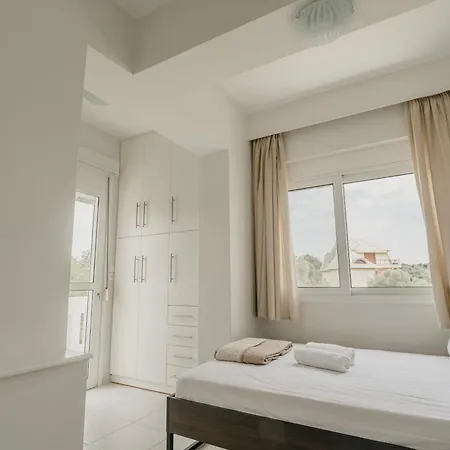 Villa Areti White