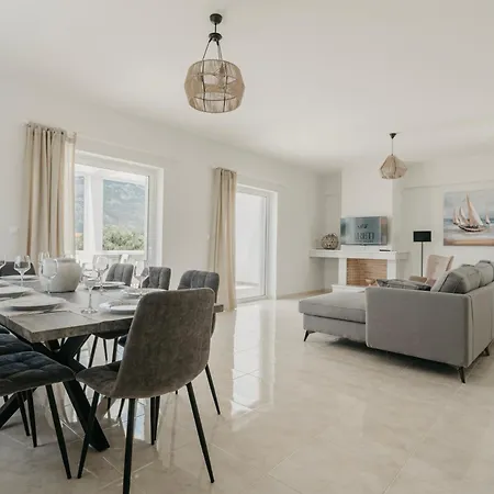 Areti White Villa *