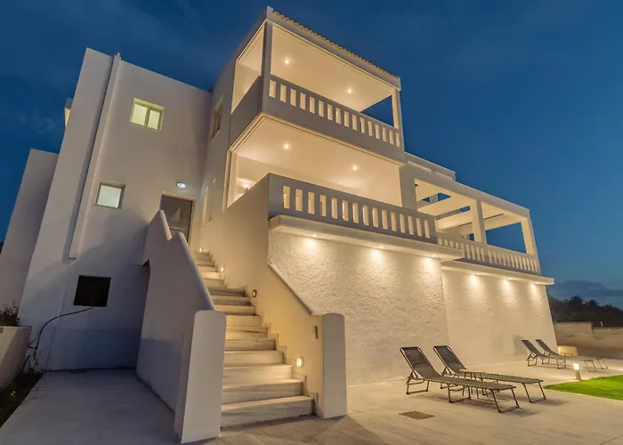 Areti White Villa Loutráki